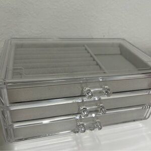 Clear Acrylic Jewelry Organizer